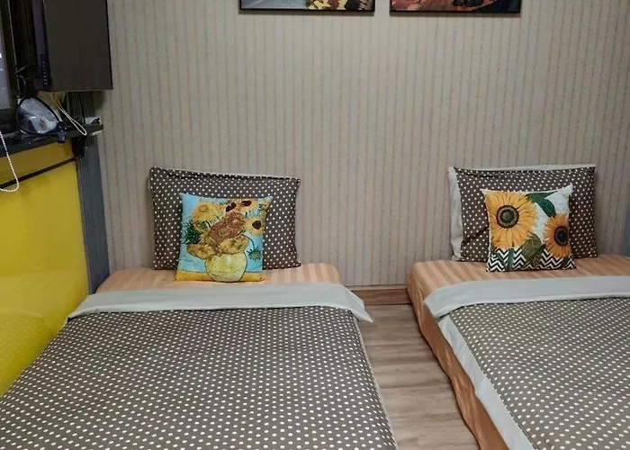 Hotel เลิฟ บีเคเค 2*